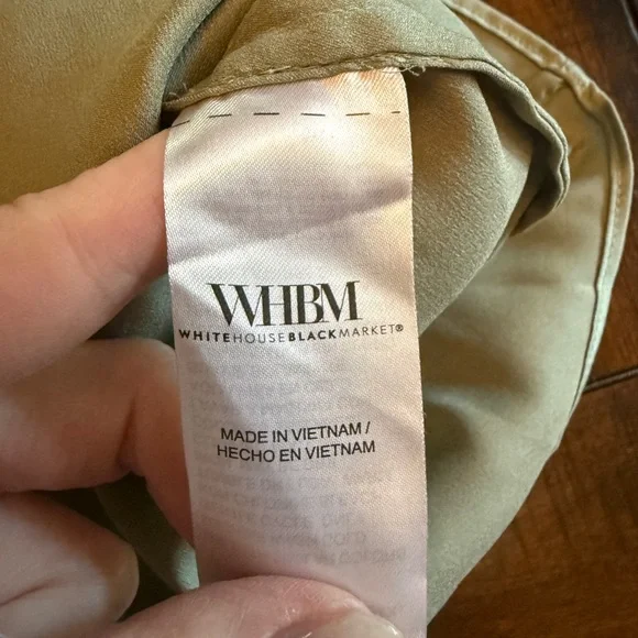 WHITE HOUSE BLACK MARKET Olive Green Ruffle Sleeveless Top, size XL - Picture 7 of 8